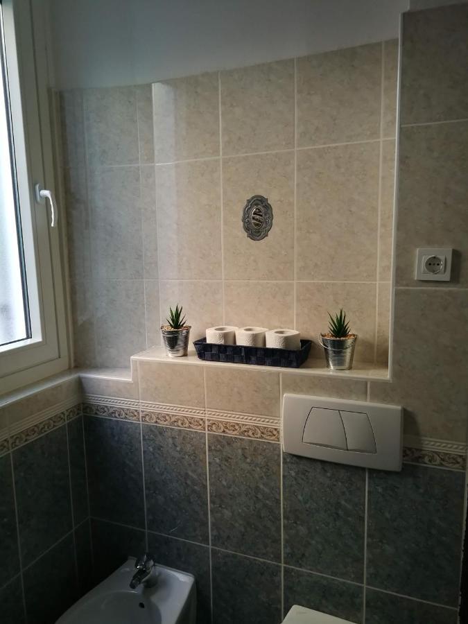 Apartma Rozi Capodistria Esterno foto